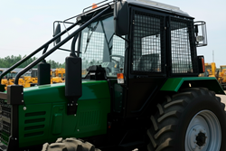 Остекление спецтехники из монолитного поликарбоната